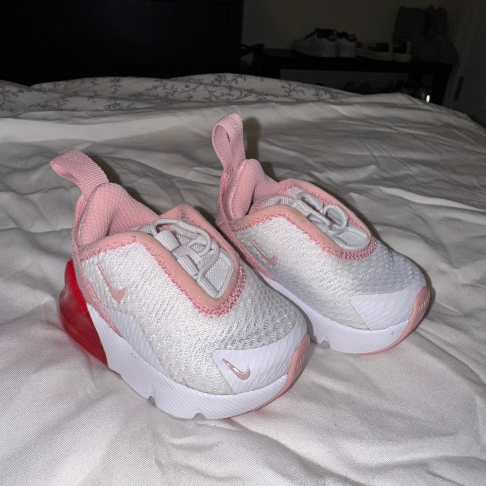 Nike Pink and White Lightweight Sneakers